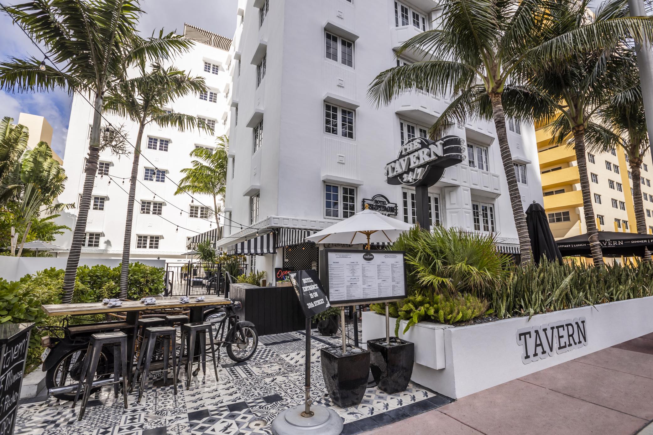 Hotel Croydon Miami Beach Exteriör bild